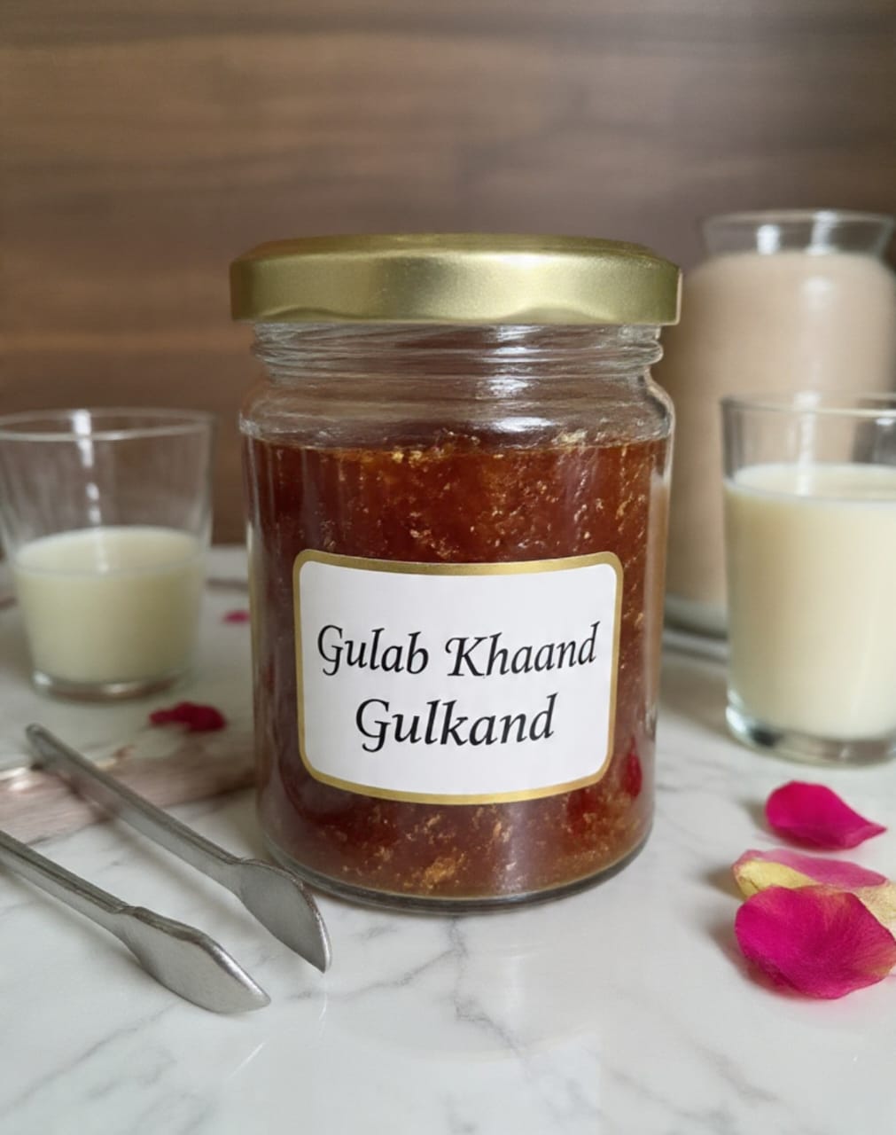 organic gulkand made from roses and unrefined sugar/गुलाब और खंड से निर्मित जैविक गुलकंद